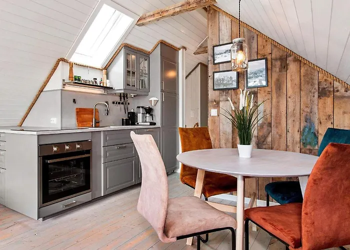 Feriehus 7 Person In