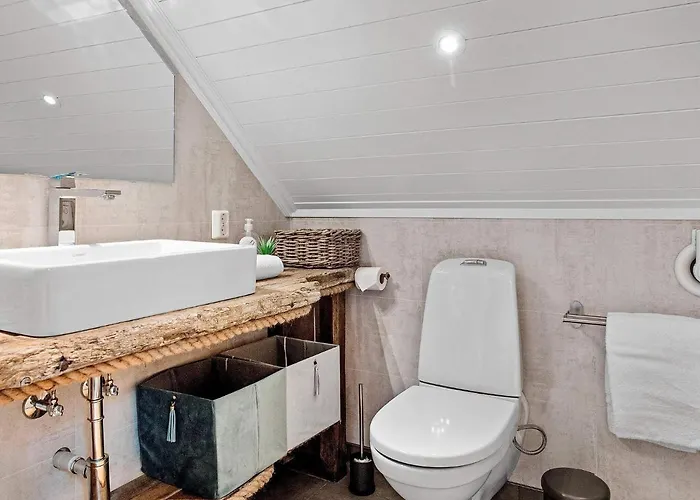 Feriehus 7 Person In Bud